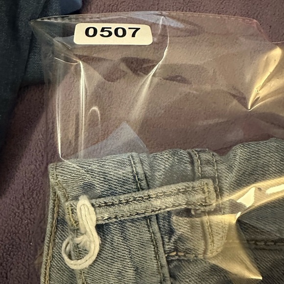 H&M Light Blue Distressed Skinny Jeans - Picture 7 of 8